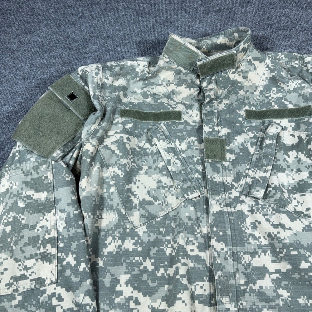US Army Combat Uniform ACU Digital Camo Field Jacket Coat Medium SPM100-05-D